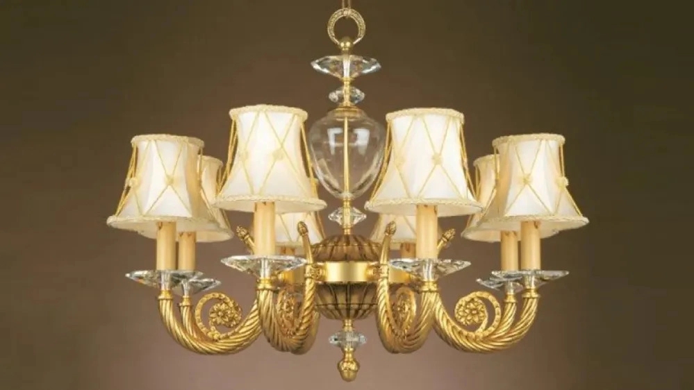 Modern and classic chandeliers in Rasht