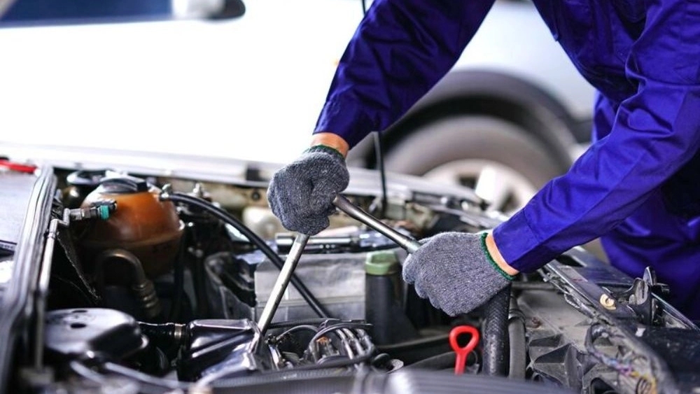 Specialized Automotive Repair in Mashhad Technique
