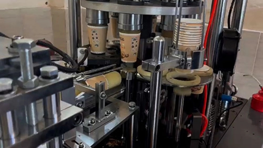 Static Industry of Azar, Production of Paper Mugs and Disposable Containers in Alborz