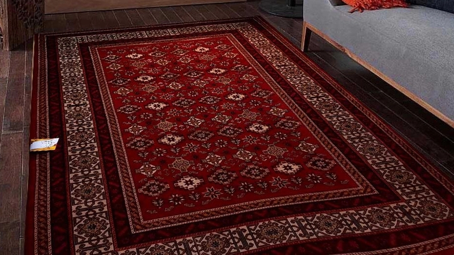 Forty Pound Carpet Shop in Hamadan