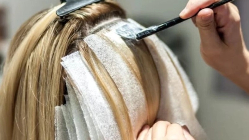 Azizi's beauty salon, performing all color and lightweight services in Rasht