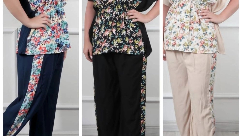 Naron Apparel, Wholesale Sale of Women's Click T -Shirts Pants in Isfahan
