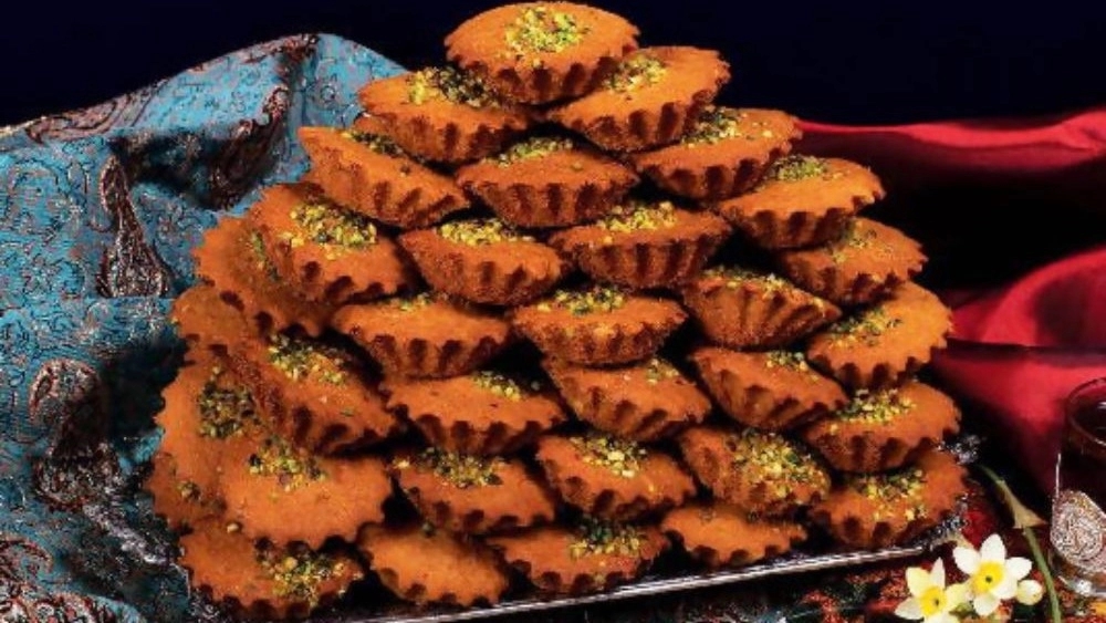 المعجنات التقليدية اليزد ، البيع بالجملة والبيع البسيط من الهدايا التذكارية في يزد