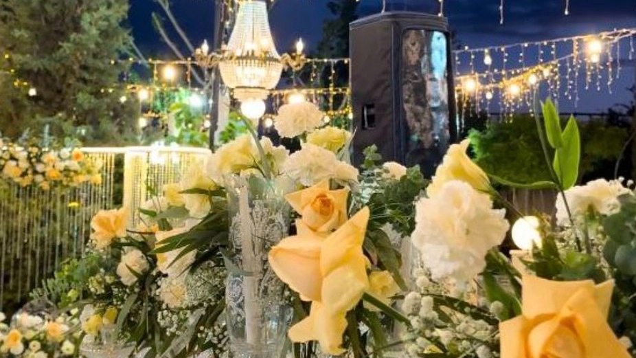 Flower Flower, Balloon Balloon Bouquet and Design Design in Isfahan