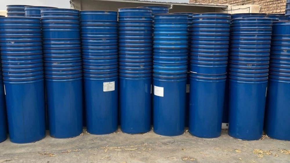Big Khani Brothers Shop, Buying and selling metal barrels in Saveh Arak
