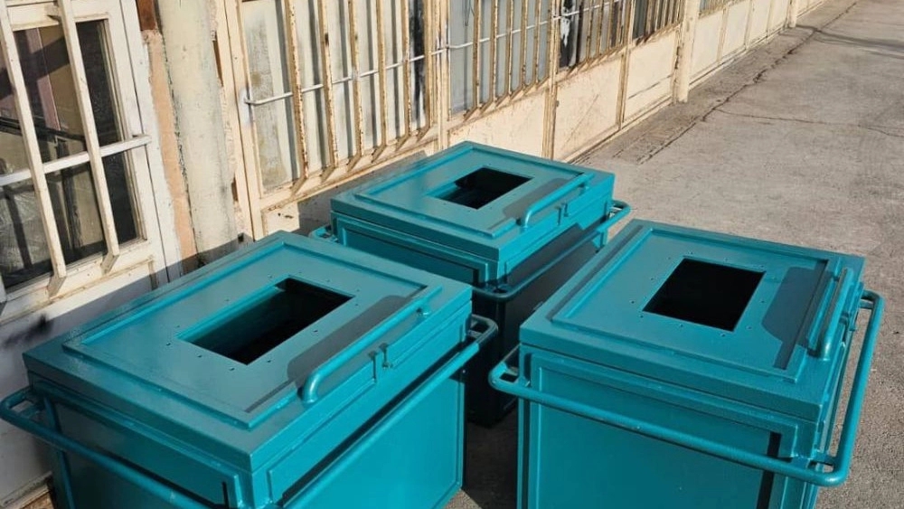 Elvan Powder Workshop, Powder and Static Color Services in Isfahan