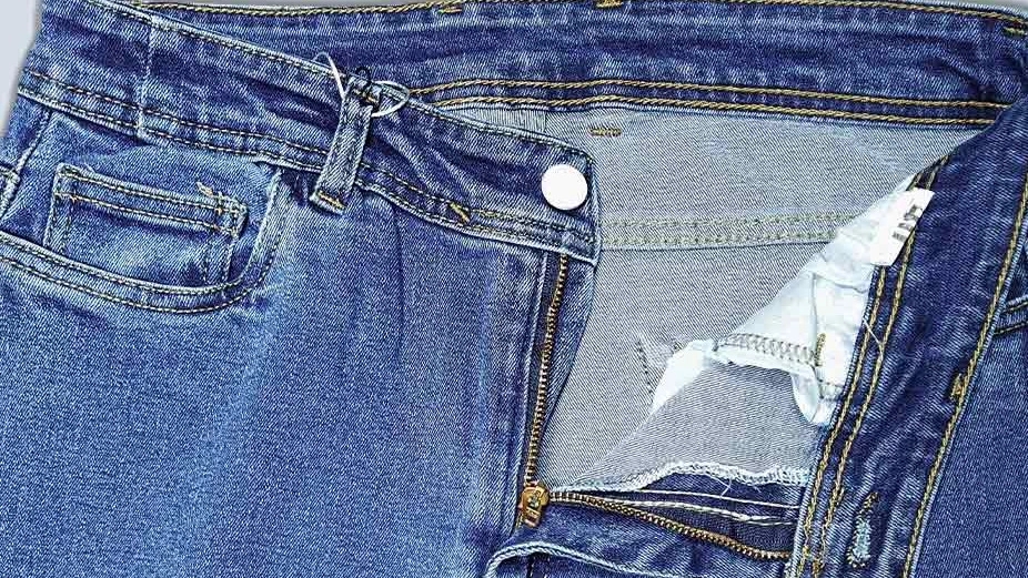 Reza Pants Store, Selling a variety of trousers in Ardabil