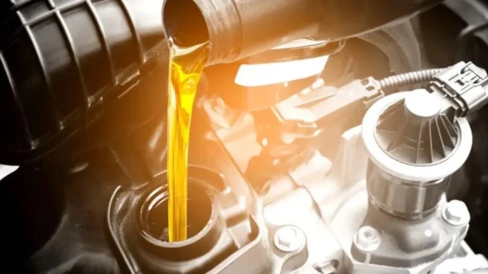 Arian Motor Oil Store, Industrial and Hydraulic Oil Sale in Rasht