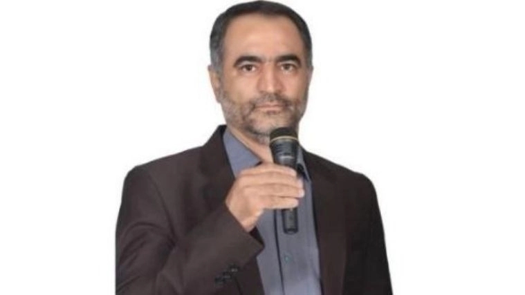 Alireza Tayebi's office in Karaj