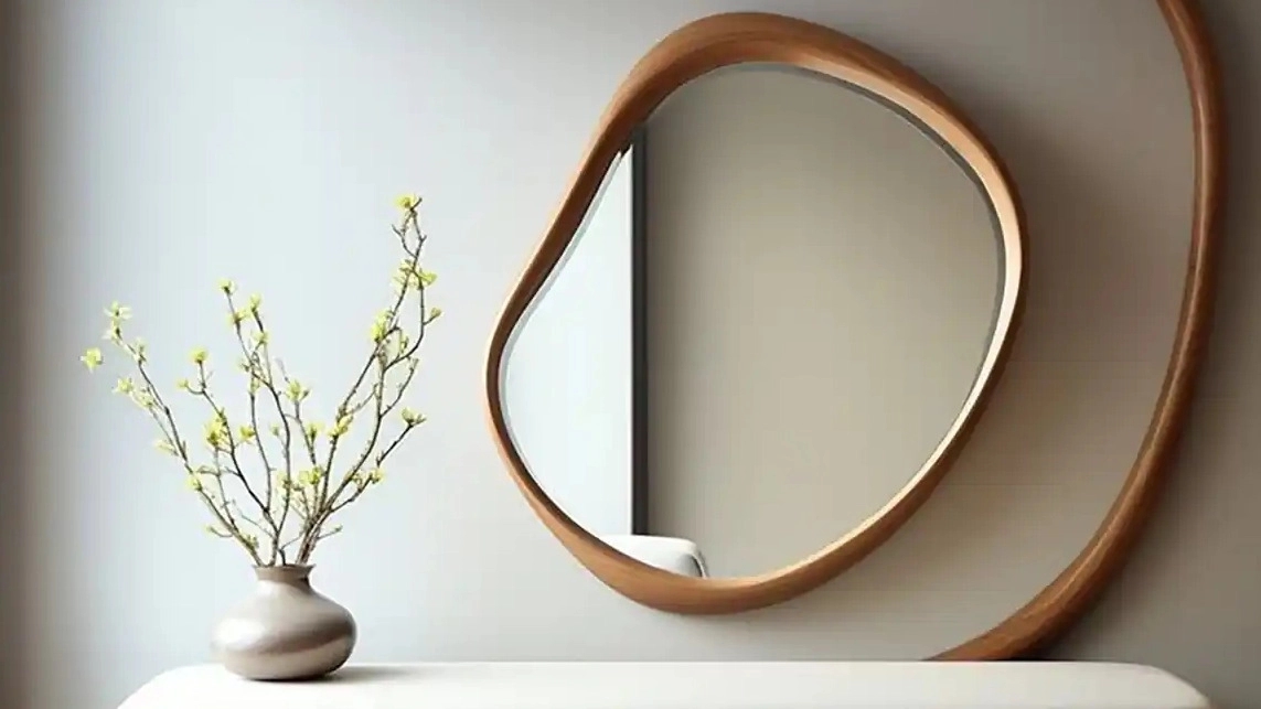 Hassanzadeh Glass, Design and Installation of Decorative Mirrors and Devils in Boomhane