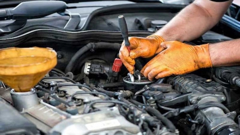 Dispatches of mobile mechanics and batteries on the site