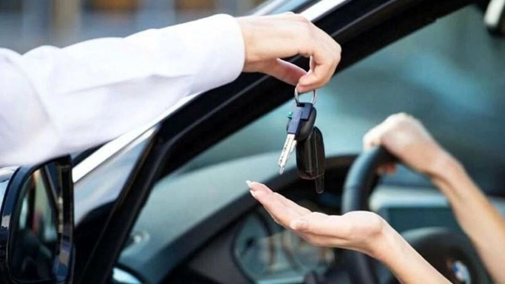 Otto Ahmadi, Buying all kinds of domestic and foreign cars in Shahrekord