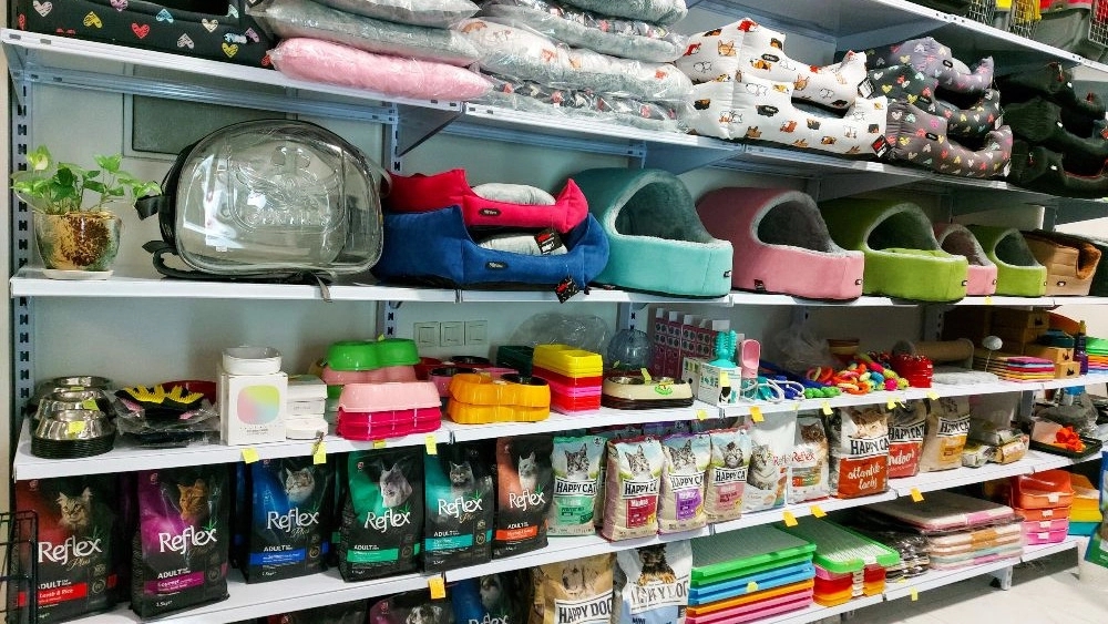 Sahand Pet Shop, Sale of Animal Foods in Tabriz