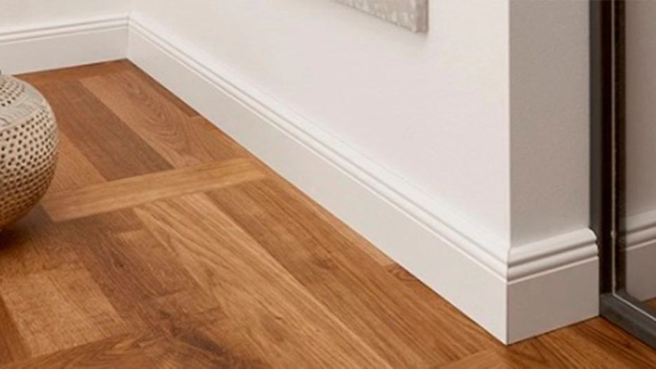 The best choice for a frame in interior decoration