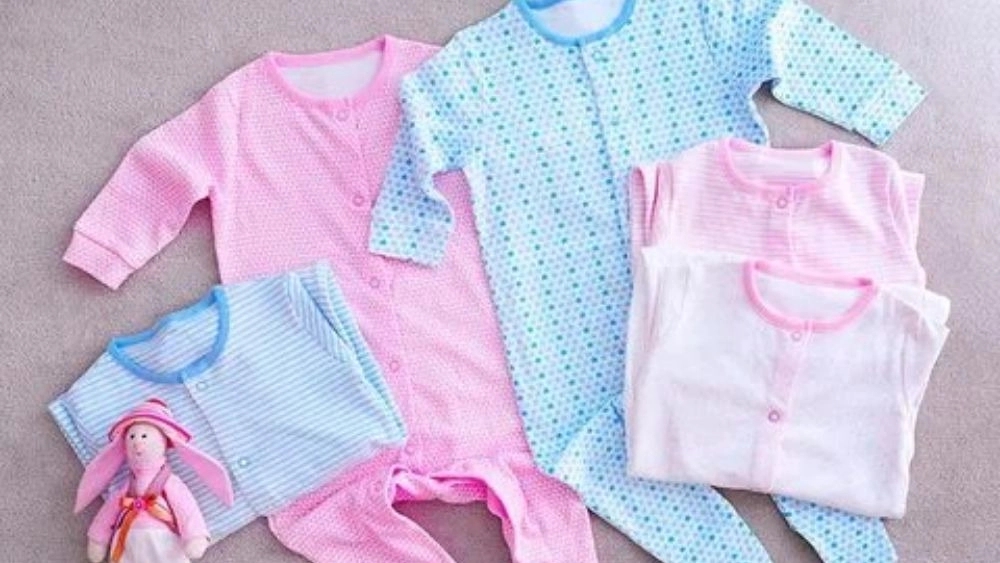 Ni -Ni -Mon's clothing, selling all kinds of baby and infancy in Maragheh