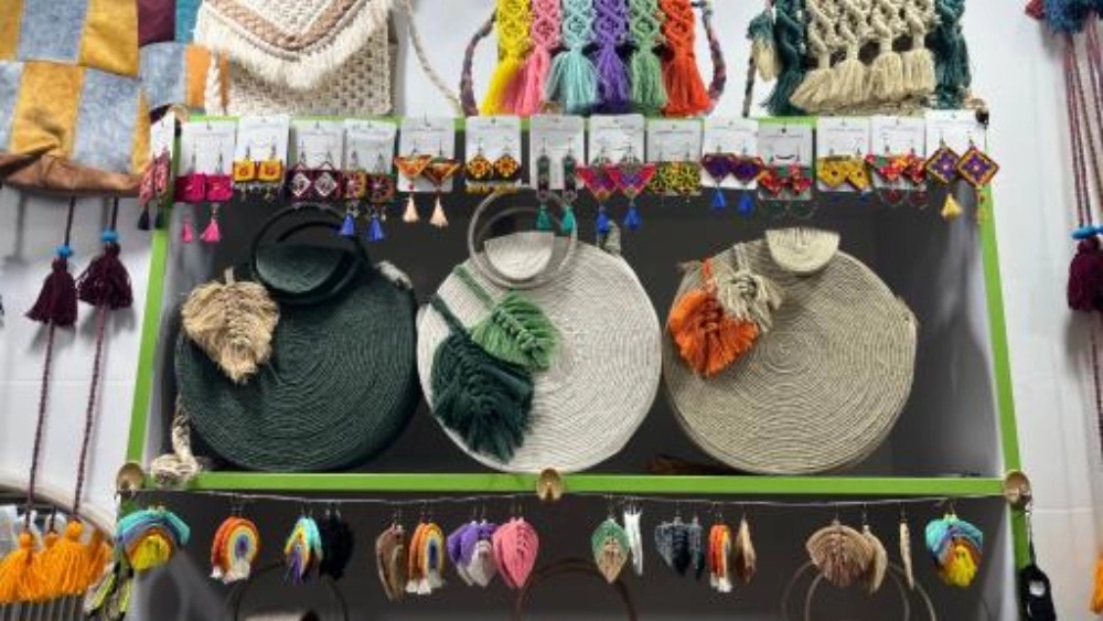 Hand Knitting School, Order of Gypsy Kyiv training in Chaharmahal Bakhtiari