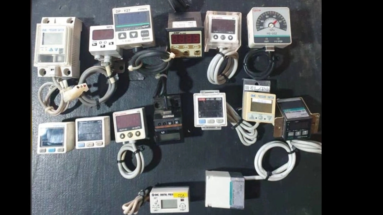 💥 Special sale of digital pressure controllers