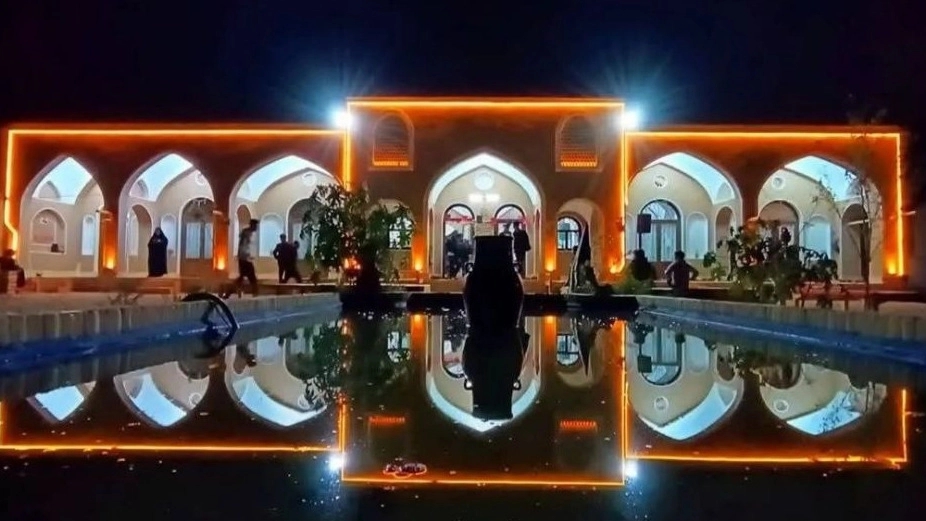 Baba Rajab's Booming Residence, Booking Traditional Residence in Kashan