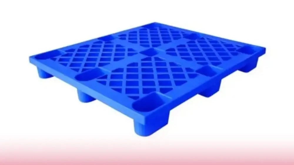 Behin Gostar Company, Plastic Pallet Production and Sales Center in Tehran