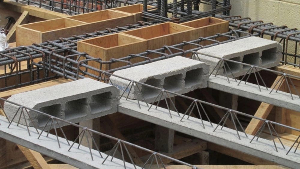 Concrete parts victim, production and sale of light and heavy joists in Bojnourd