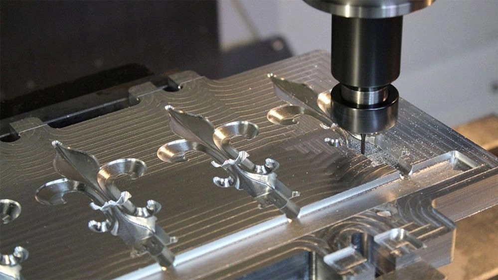 Ace molding, producing all kinds of metal molds and Tro Perfume in Tehran