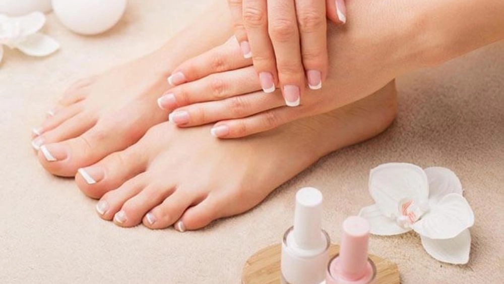 Samaneh Sadeghnia Nail Planting Services, Nail Pedicure Design Training in Gorgan
