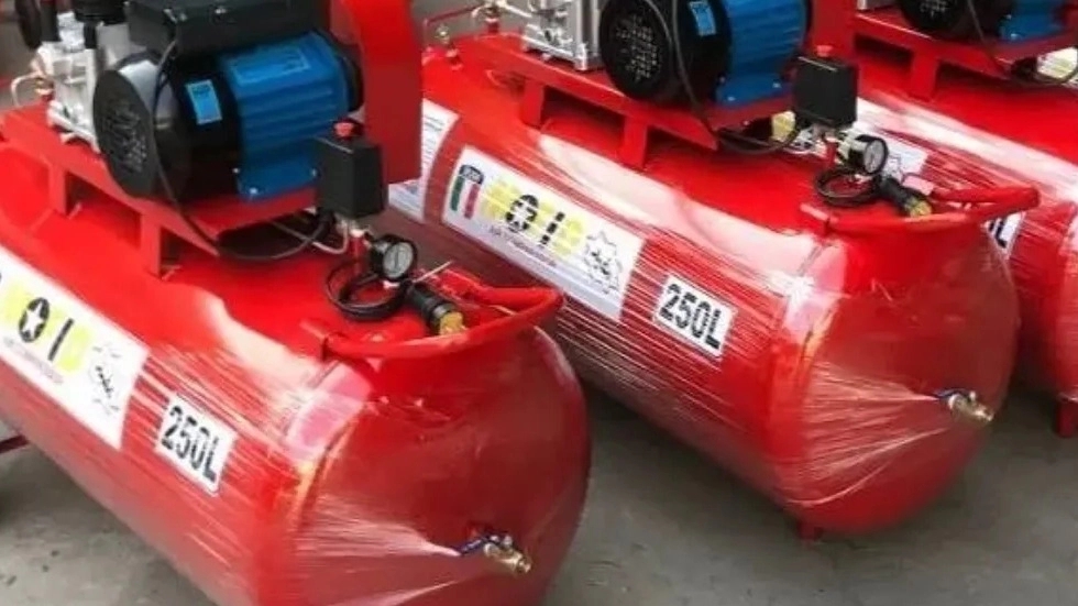 Distribution of Masoumi Tools, Wind Compressor Sales and Industrial Tools in Tehran