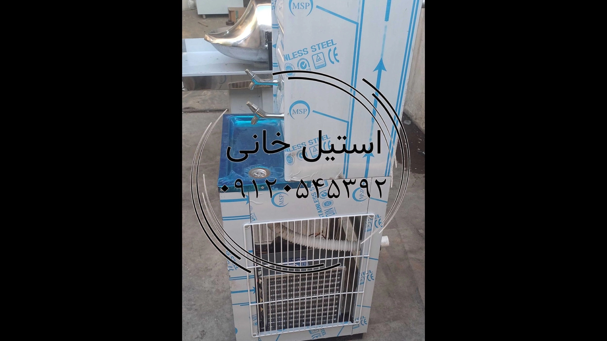 Stainless steel cooler: Enjoy cool and fresh water at any moment!