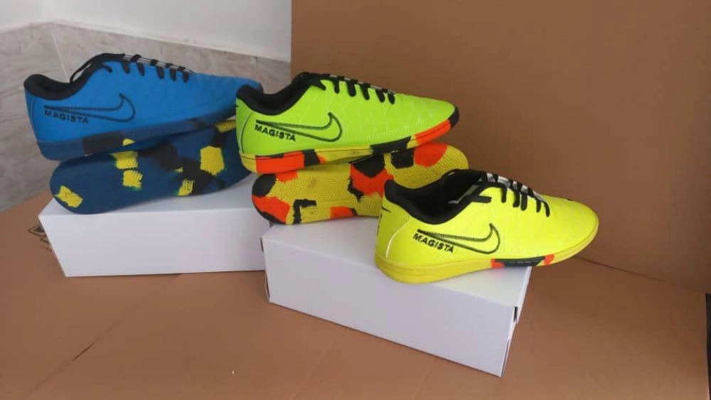 Buy quality sneakers in Tabriz