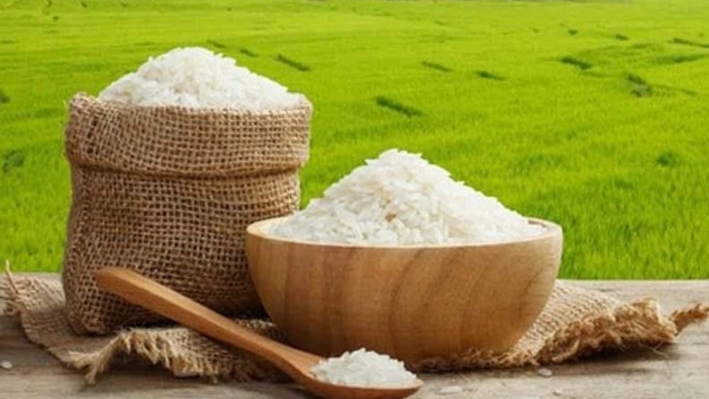 Buy Online Types of Local Class First Rice at Excellent Price