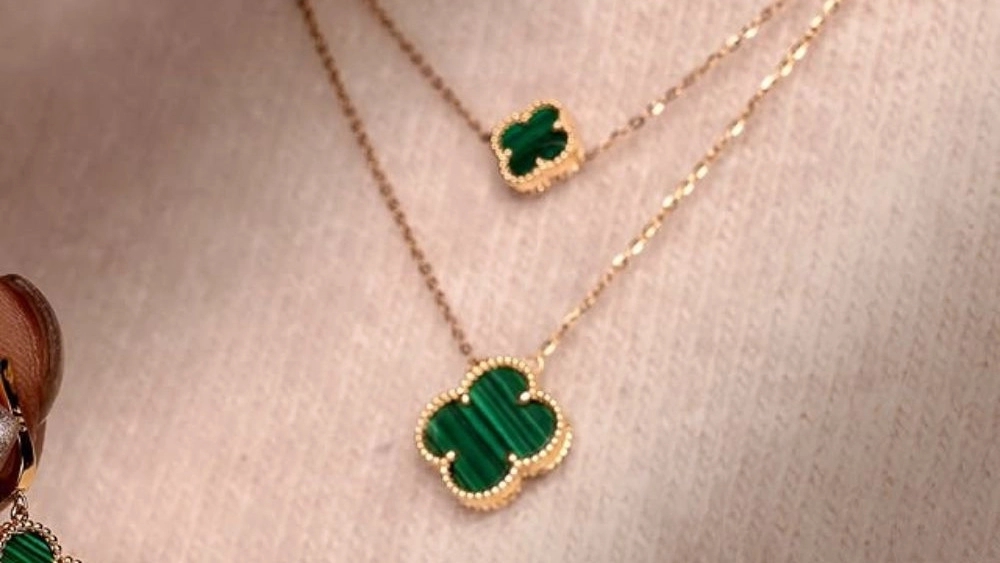 Samira Gholami jewelry, low -cost gold sales and gold in investment in Rasht