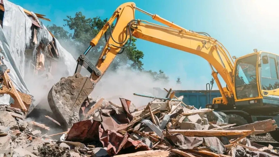 Ghadiri Brothers Waste, Buying Metal Waste and Demolition of Building in Chalus