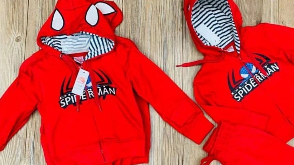 Ney Ni -e -Push Store, Selling a variety of baby clothes in Babolsar