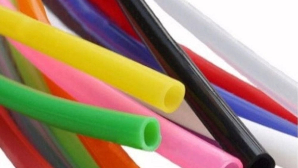 Silicone hose production in the Gostar Gostar Collection of Marzan Chalus