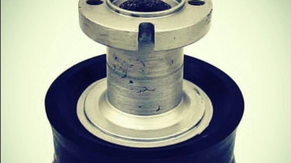 Production of concrete pump piston in Tehran