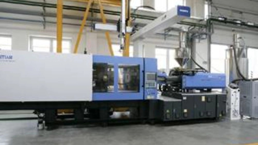 Hatampour Plastic Injection Workshop, Production of Plastic Parts in Isfahan