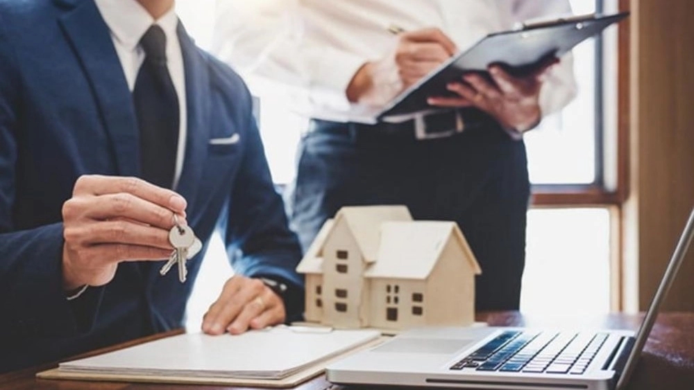 Tehran real estate consultant, buying and selling apartments and villas in Alborz