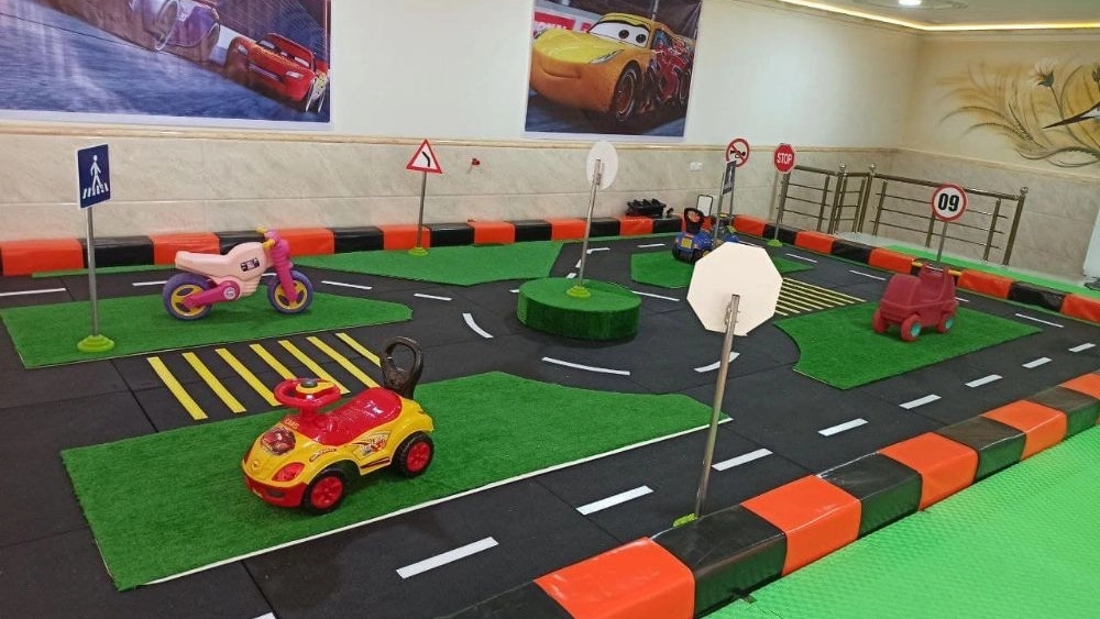 A comprehensive guide for equipping play spaces