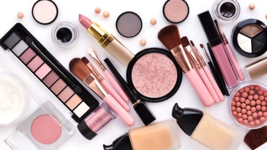Barin Beauty, wholesale sales of cosmetics and skin care in Baneh