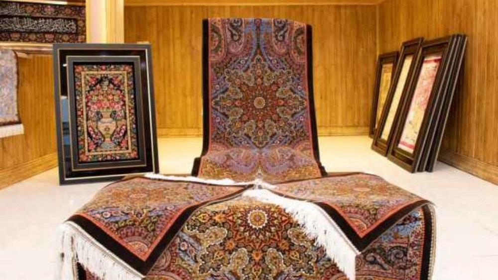 Habibi carpet and carpet gallery, sale of machine and handwoven carpets and carpets in Tabriz