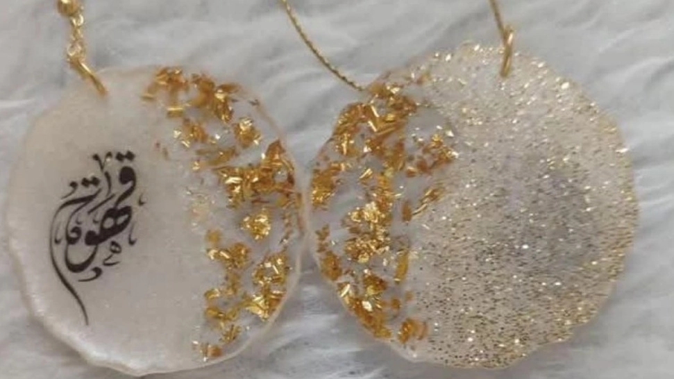 Resinland, production and sale training of wedding stands and gifts and resin dishes in Qeshm