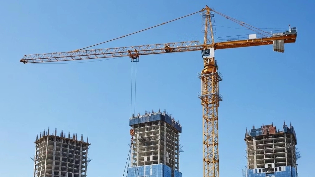 Tower crane for rent in Tehran