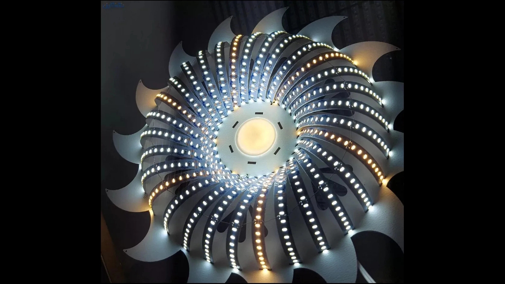 Zarnoor Dez production, production and sale of all kinds of handmade chandeliers and lamps in Dezful