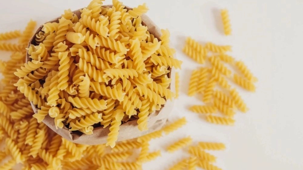 Modern Macaroon, supplying and selling pasta in Tabriz