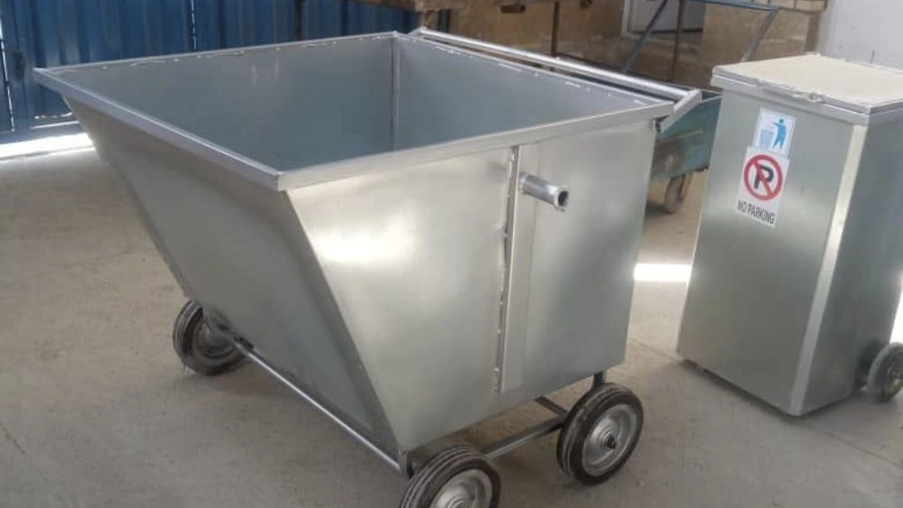 Mallard Tehran 770 liter garbage cart