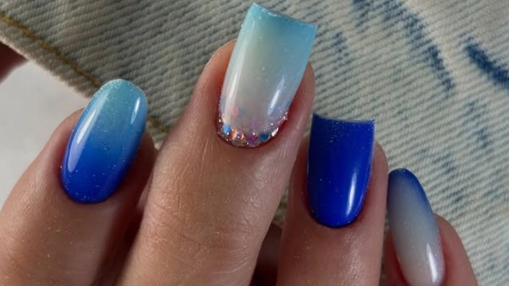 Nail Art Fatemeh Bahrampour, nail planting and design services in Qain South Khorasan