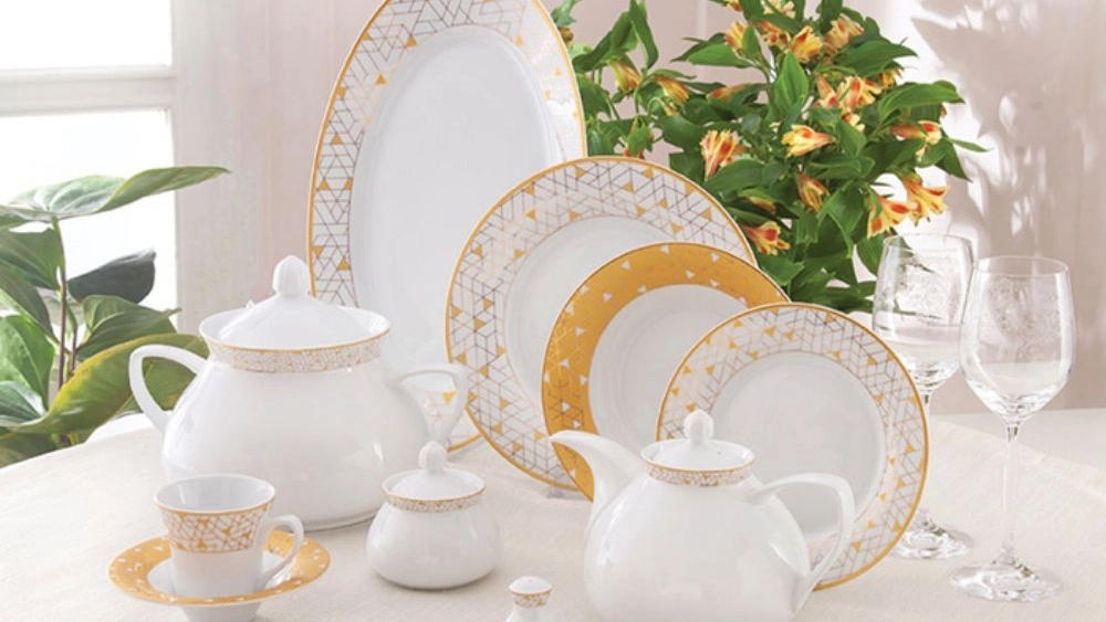 Marjan Porcelain Manufacturing Company, production of porcelain in Qazvin