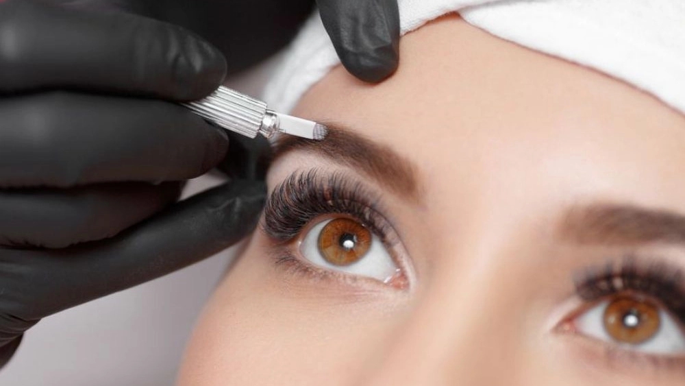 Permanent make-up by Zahra Hosseinpour, fibrosis and microblading services in Qain South Khorasan