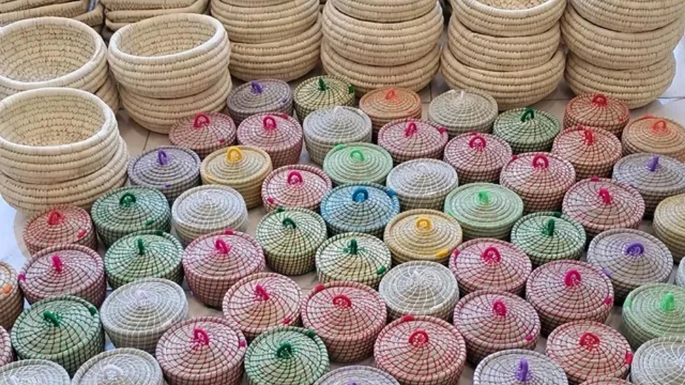 Kapo production, manufacture and sale of all kinds of baskets and wicker baskets in Dezful
