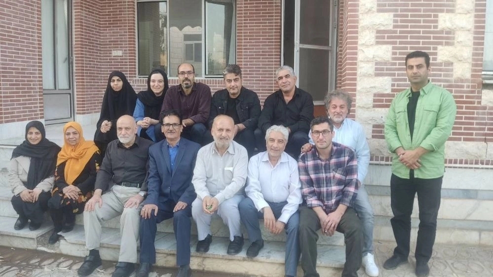 عکس جمعی اعضای شرکت یاران پیشبرد